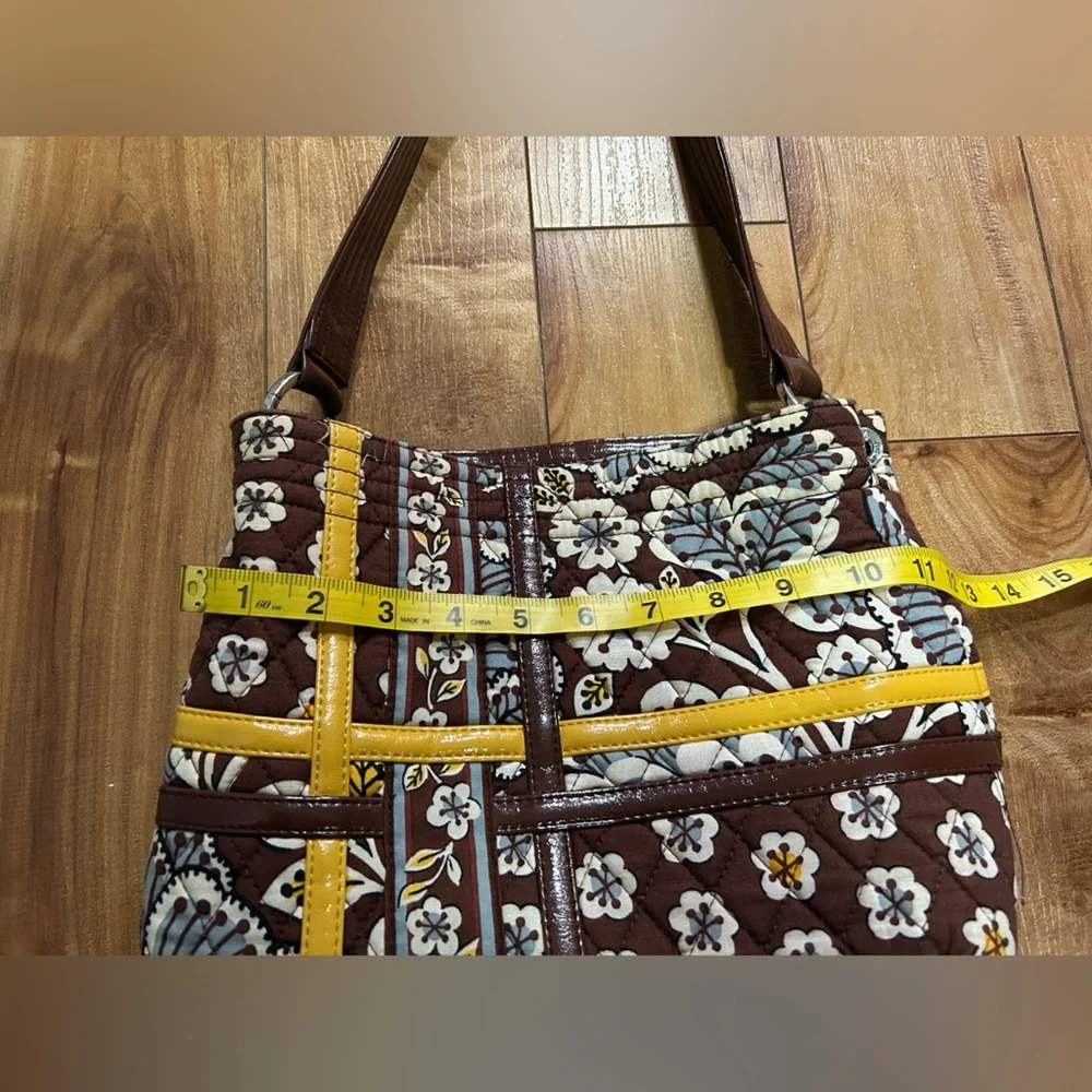 Vera Bradley Retired Blue Java Print Shoulder Bag and Wallet - Picture 4 of 11